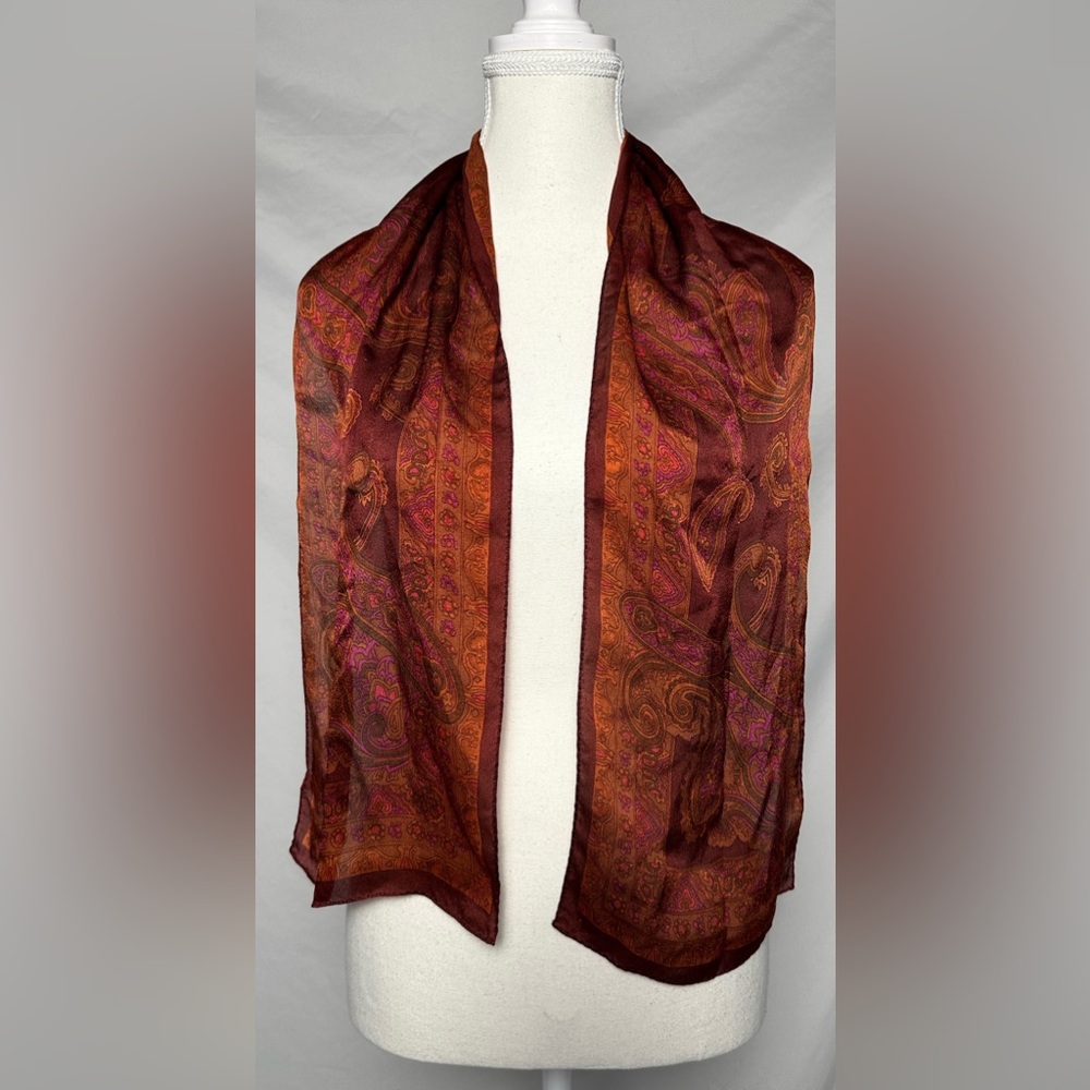 JONES NEW YORK‎ 100% Silk Red Paisley Lightweight Preppy Scarf - Picture 2 of 5